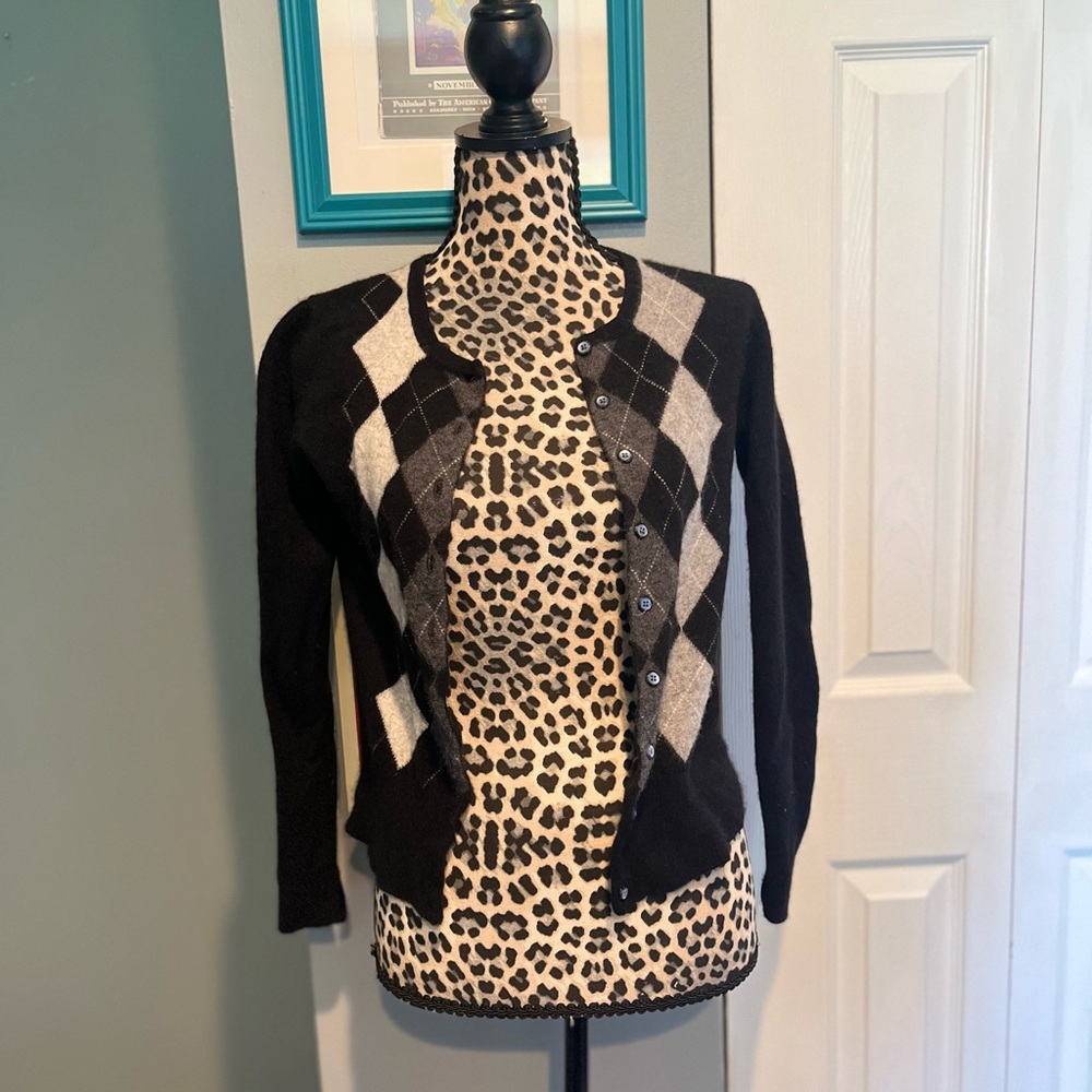 Argyle Pattern Black and Gray Women's 100% Cashmere Sweater